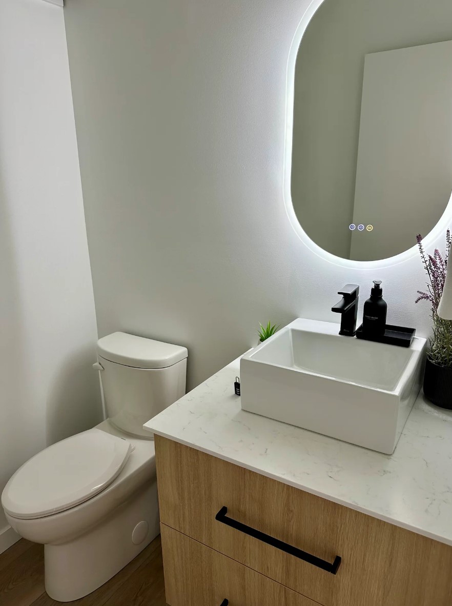 Modern two storey modular home Tofino — interior view 4
